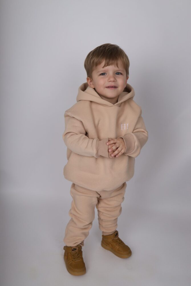HI Kids 2 - Image 3