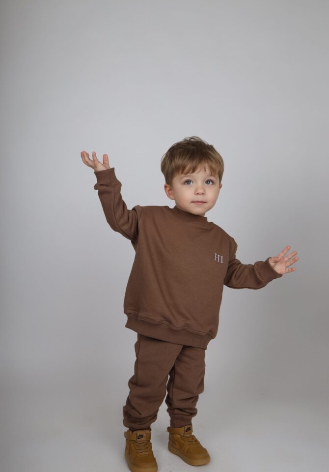 HI KIDS 1 - Image 3