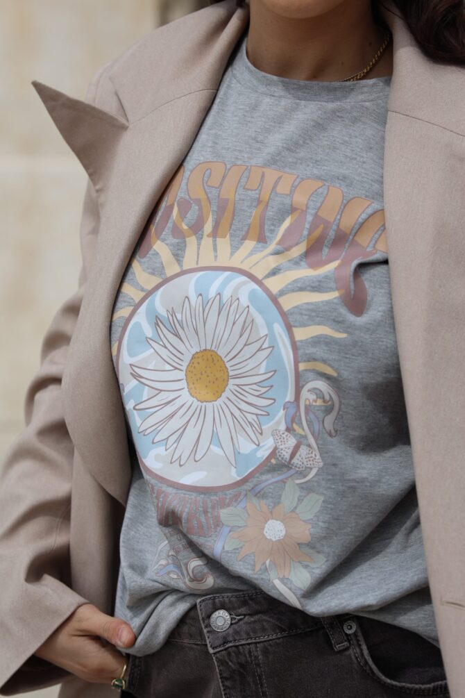 HI T-shirt - Image 8