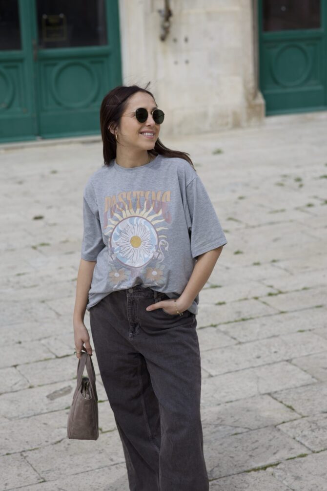 HI T-shirt