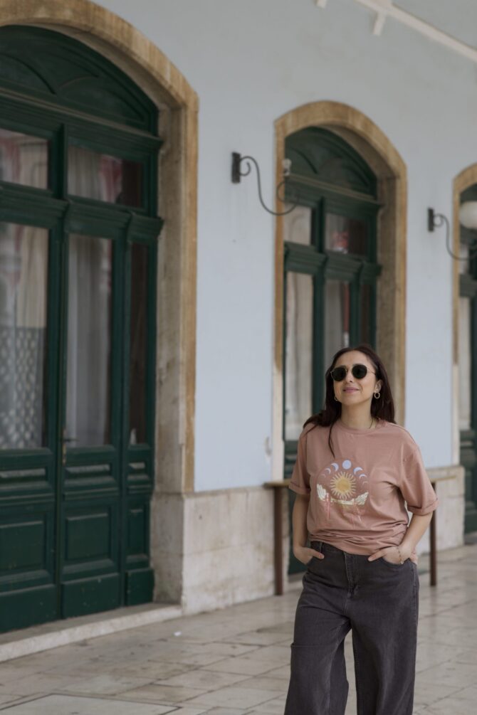 HI T-shirt - Image 12