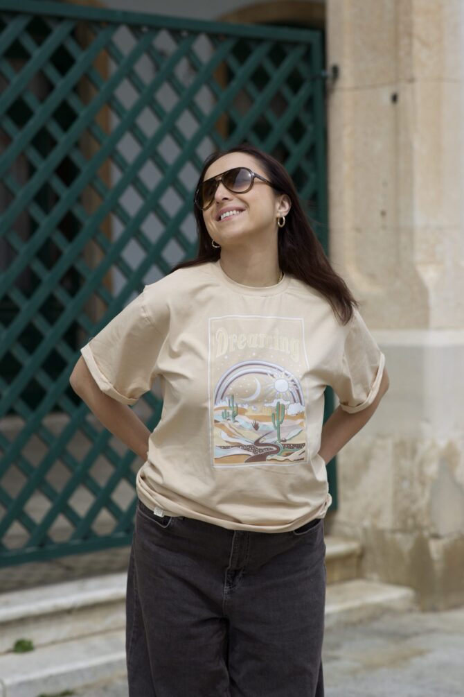 HI T-shirt - Image 16