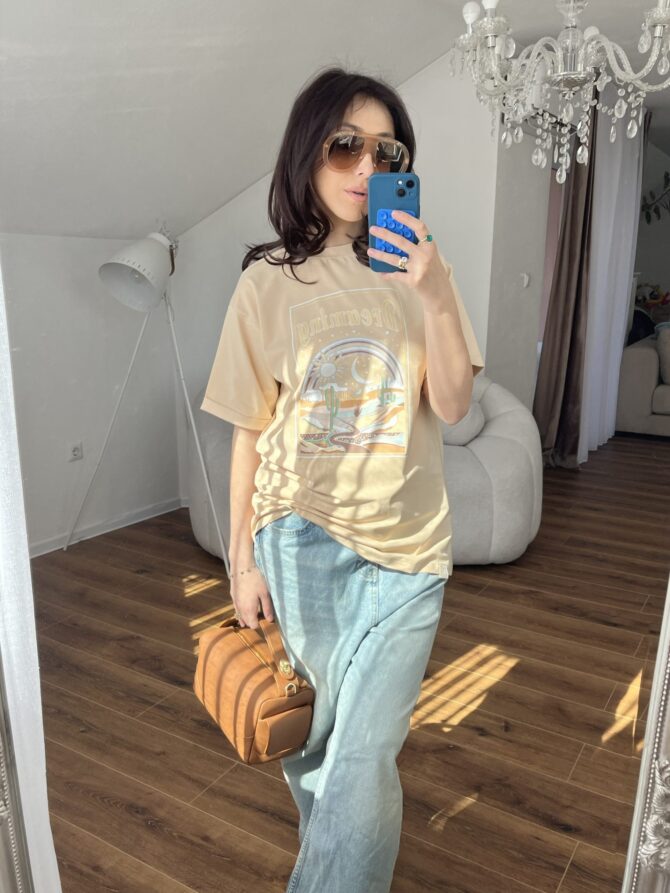 HI T-shirt - Image 30