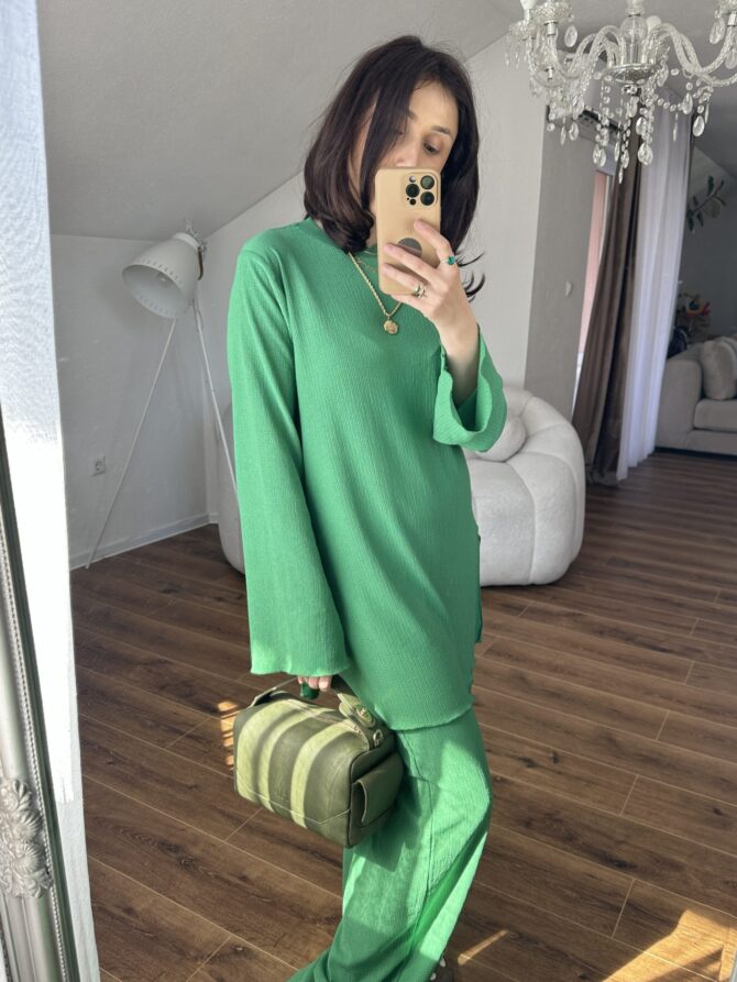 Neira duga majica