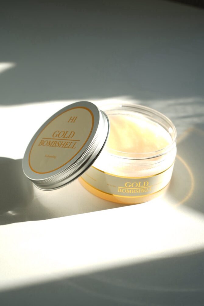 Gold bombshell piling za tijelo