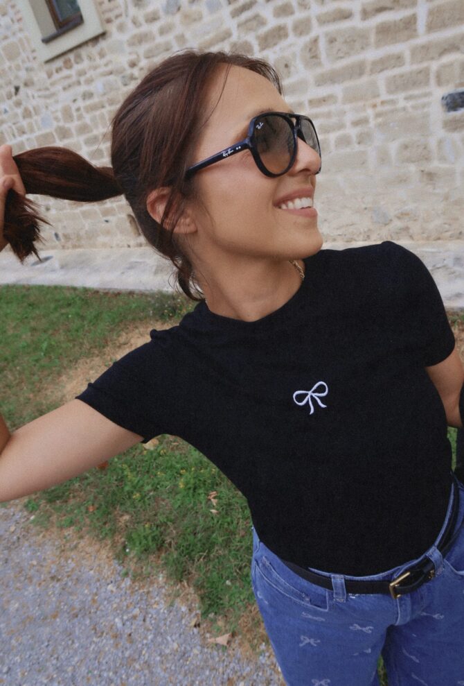 HI Signature Tee - Image 14